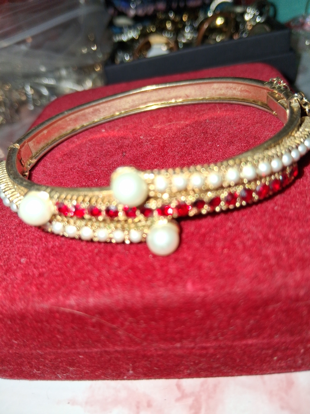 Vintage Gold Pearl and Red Crystal Women's Bangle Bracelet